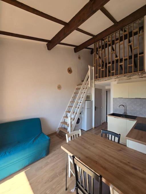 Apartment Duplex Proche De La